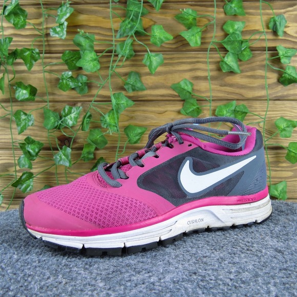 Nike Women Vomero 8 Sneaker Pink Synthetic Sz 7 Medium  Used 2025 - Picture 1 of 7